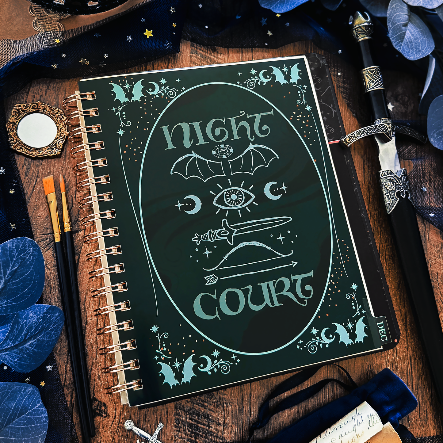 A Court of Thorns and Roses: Velaris 2027 Weekly Planner, Personal Organizer