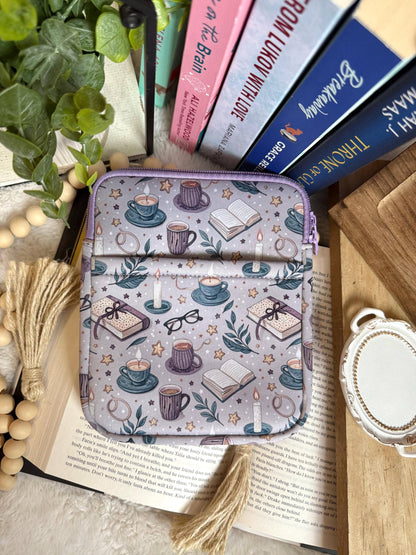 Kindle Sleeve with Reading and Bookish Design
