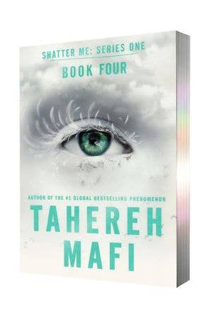 Restore Me Paperback Deluxe Limited Edition: A Deluxe Edition of the Heart-Stopping Romantasy with Holographic Foil Edges (Shatter Me: Series One, 4)