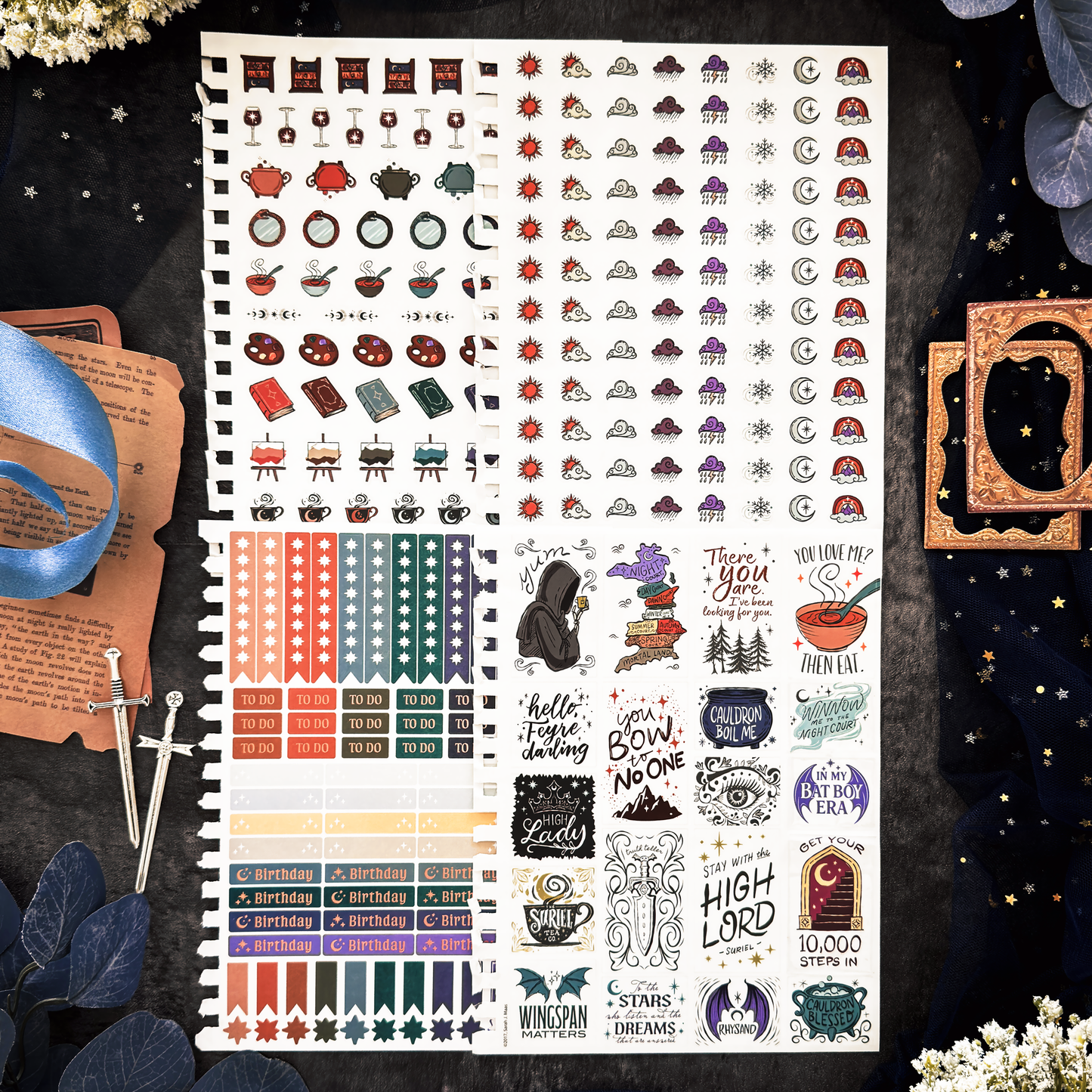 A Court of Thorns and Roses: Velaris 2027 Weekly Planner, Personal Organizer