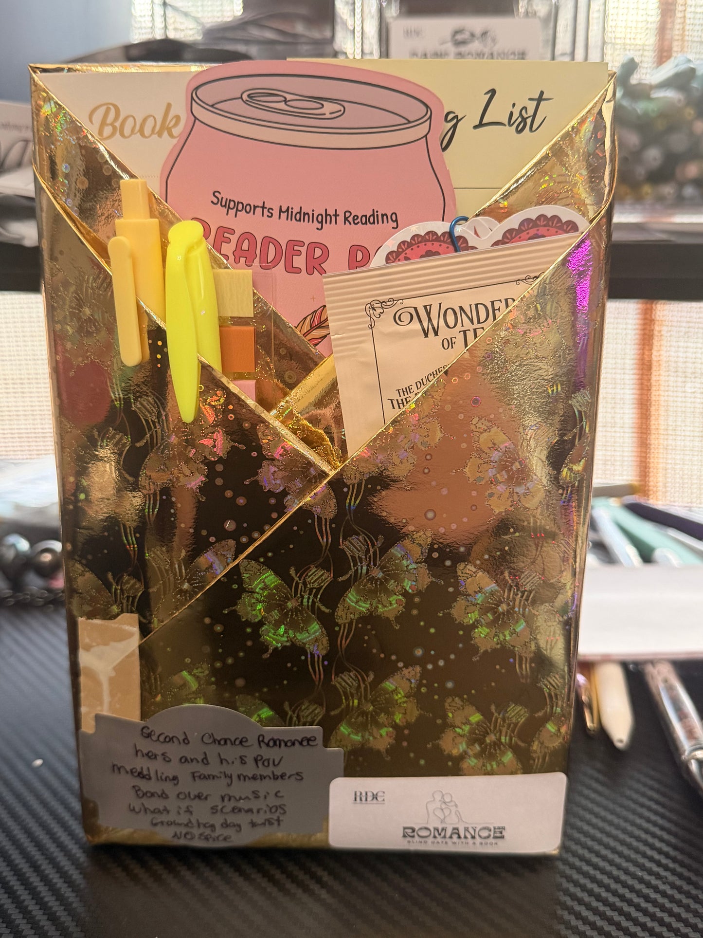 Blind Date With A Book Annotation Kit Only