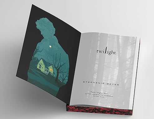 Twilight (20th Anniversary Edition) (The Twilight Saga, 1) Paperback book Only