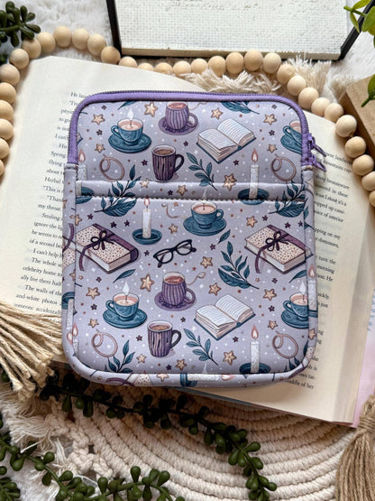 Kindle Sleeve with Reading and Bookish Design