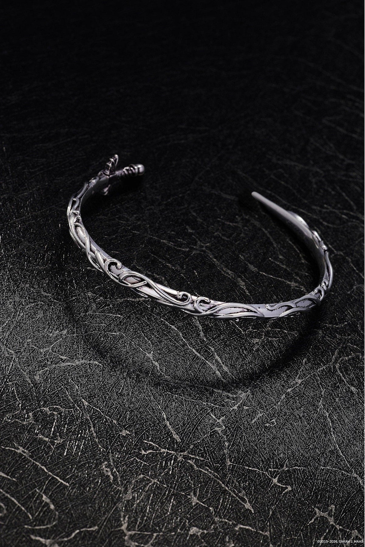 A Court of Thorns and Roses™ Illyrian™ Sword & Shadows Cuff
