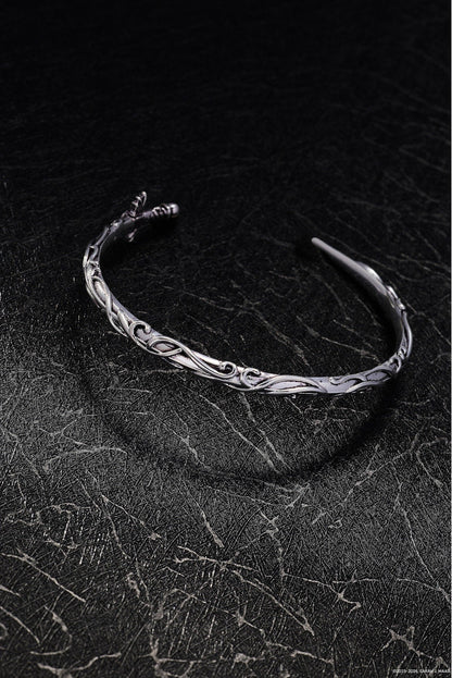 A Court of Thorns and Roses™ Illyrian™ Sword & Shadows Cuff