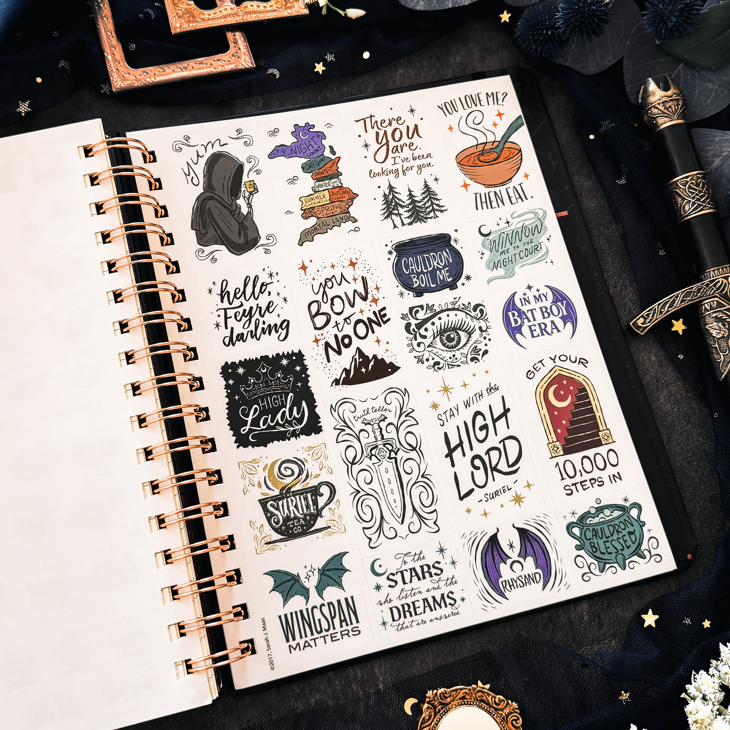 A Court of Thorns and Roses: Velaris 2027 Weekly Planner, Personal Organizer