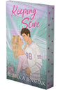 Keeping Score: A Hockey Romance (Deluxe Limited Edition) (Moonshot Hockey, 2)